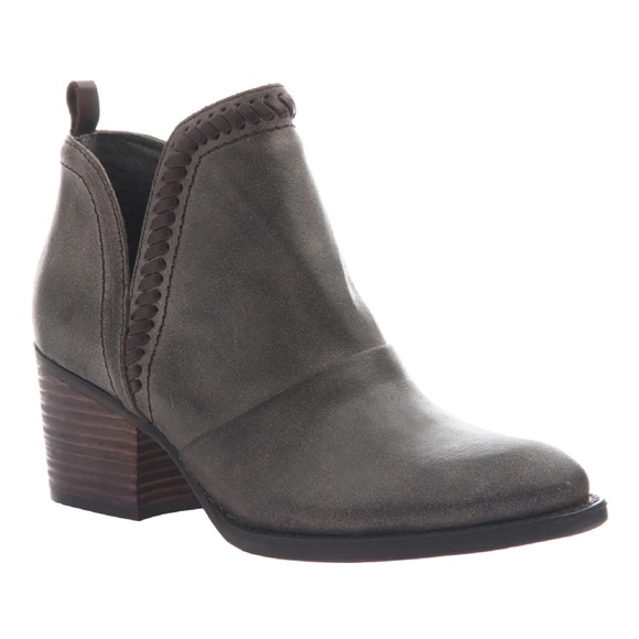 OTBT Shoes - OTBT Venture Black Leather Booties Size 8
